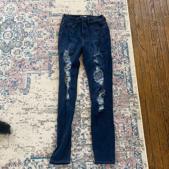 Beautiful stretchy denim - Picture 3 of 8